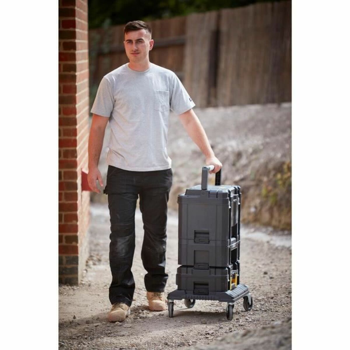 V6H465DE8DA379B8D29DB7B67FC7587B241R6689641P4