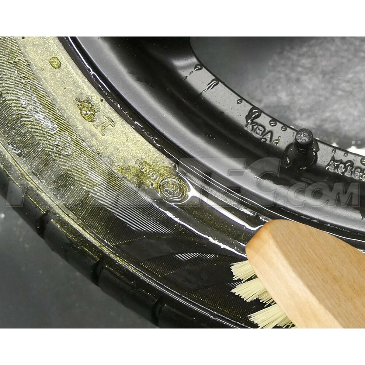 V7HC5E354BD171617EEA02633F95233263CR4069448P3