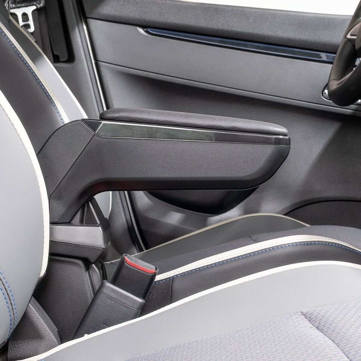 V6HB492A93054631A8E1B08ACC7639A2A38R4790221P3