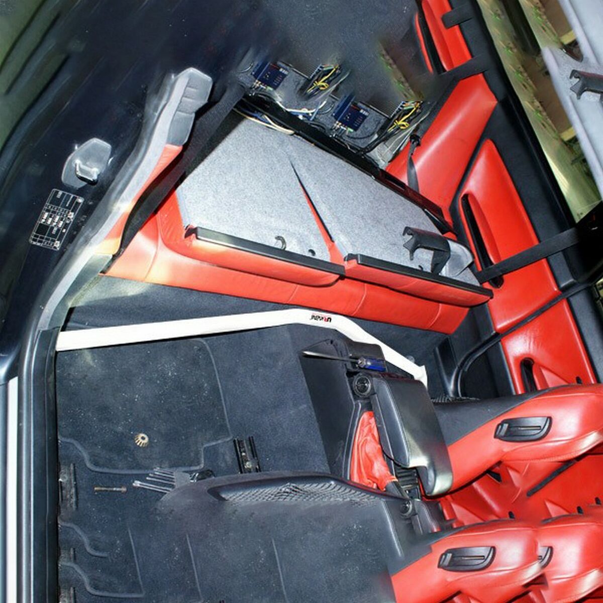 V6H7DF33FF744440746B55836312E71CBF5R5403803P1