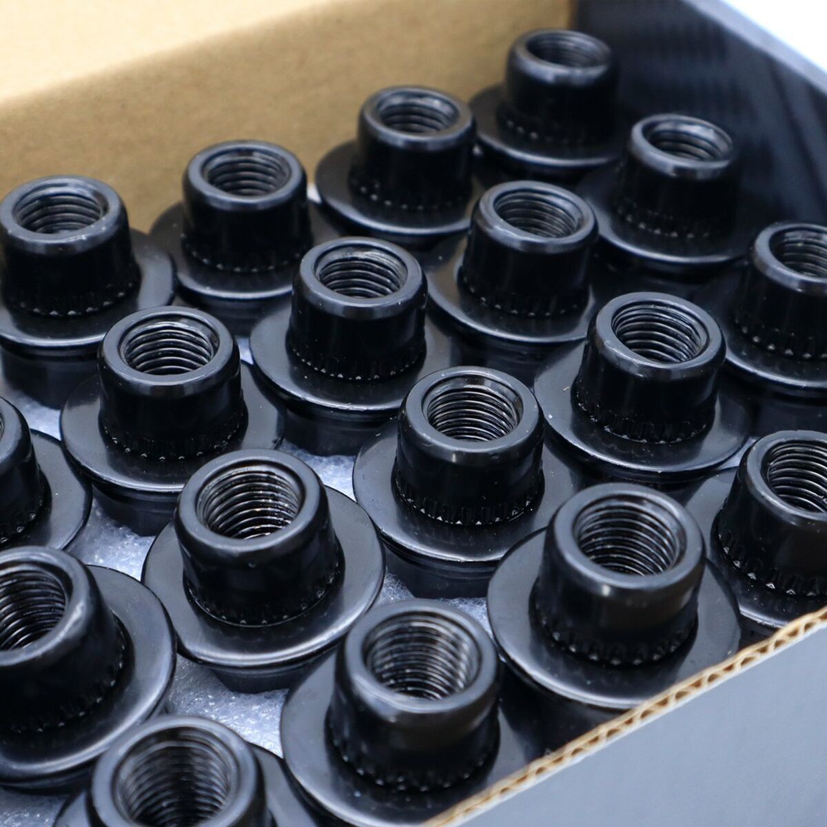 V2HF715CA75A22A50346904264BBB4A44EAR7699689P2